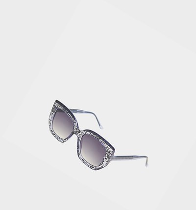 Black Betsey Johnson In The Shadows Women's Sunglasses | MCYE-37652