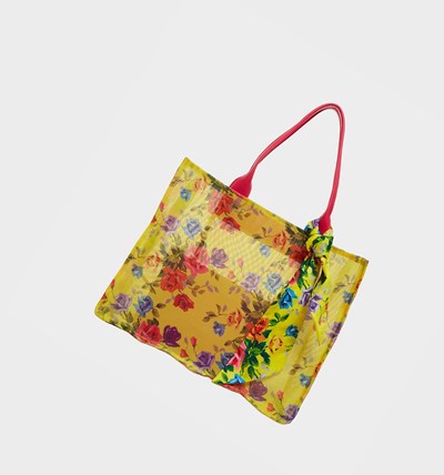 Yellow Betsey Johnson Just Meshing Around Women's Tote Bags | CRMQ-63417